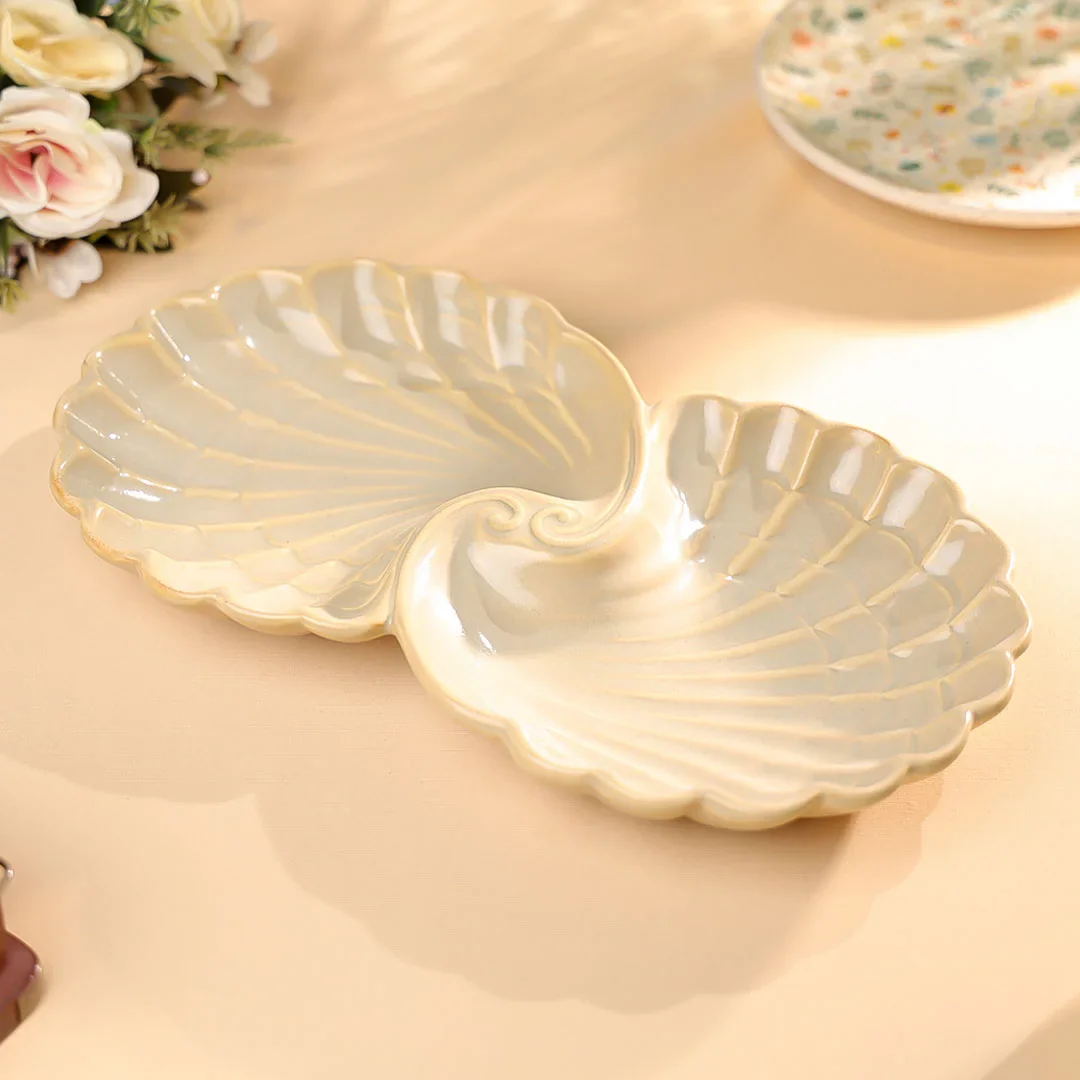12" Studio Pottery Embossed Twin Shell Platter - Image 9