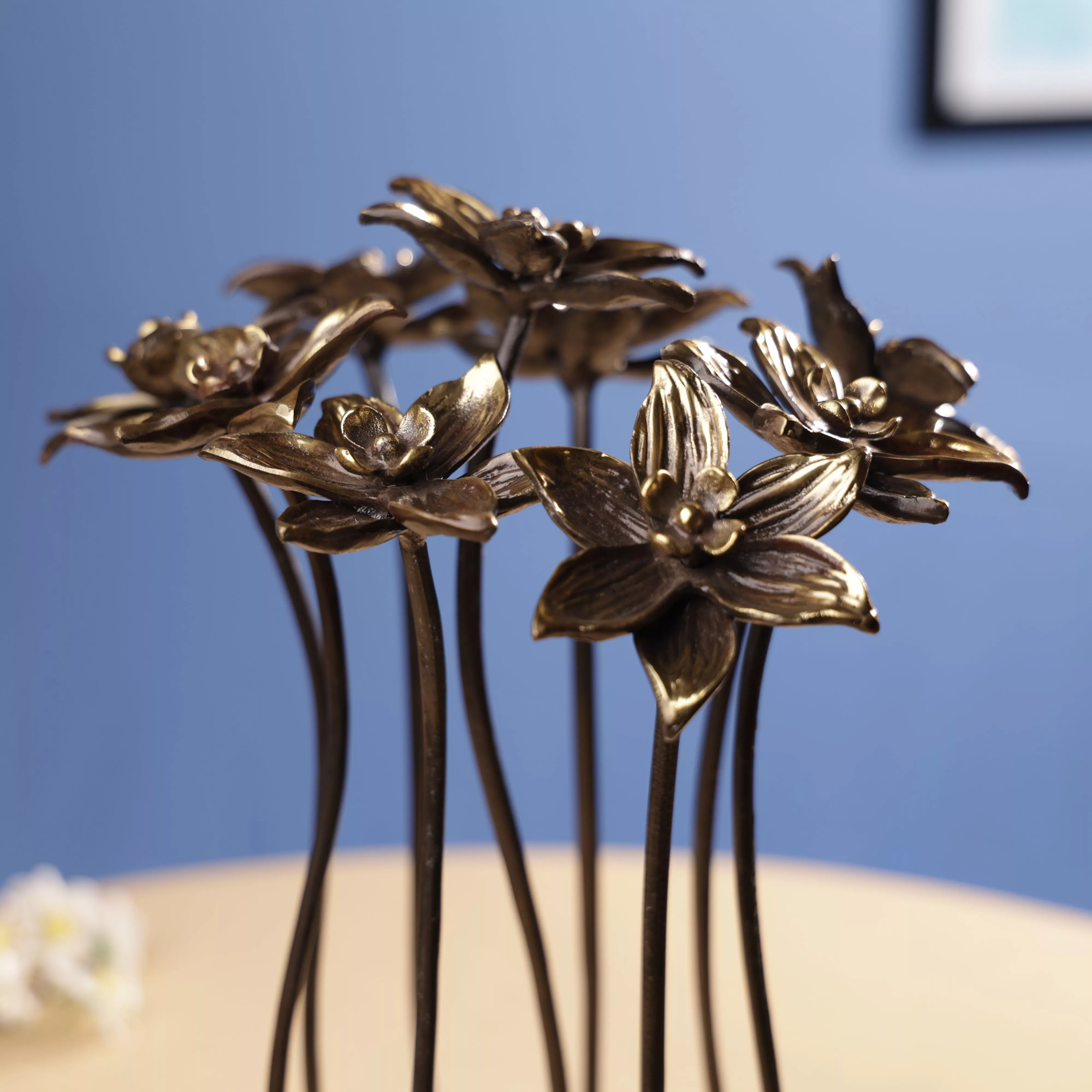 Antique Finish Brass Lotus Bouqet Table Decor - Image 4