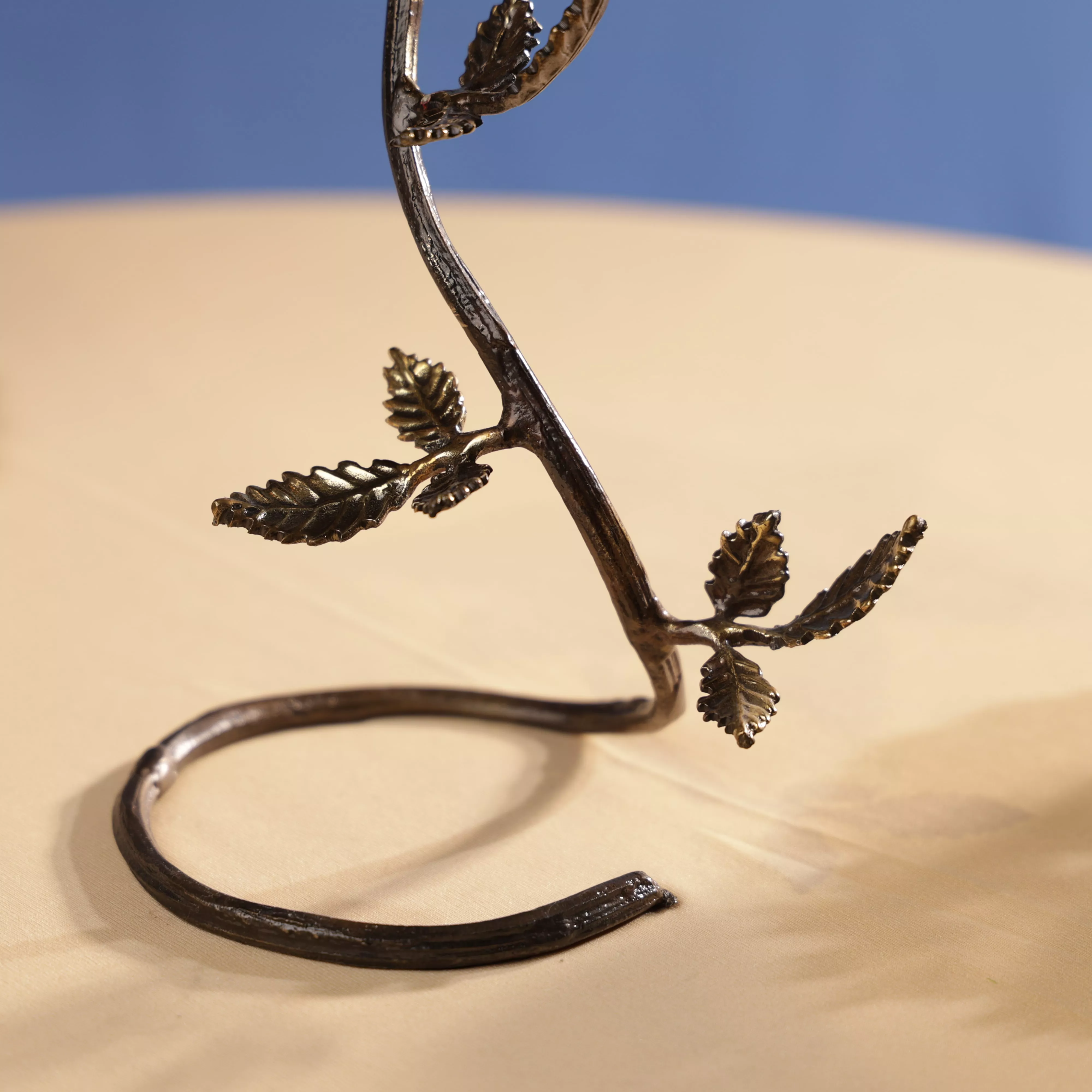 Antique FInish Brass Lotus Flower Twig Table Decor - Image 8