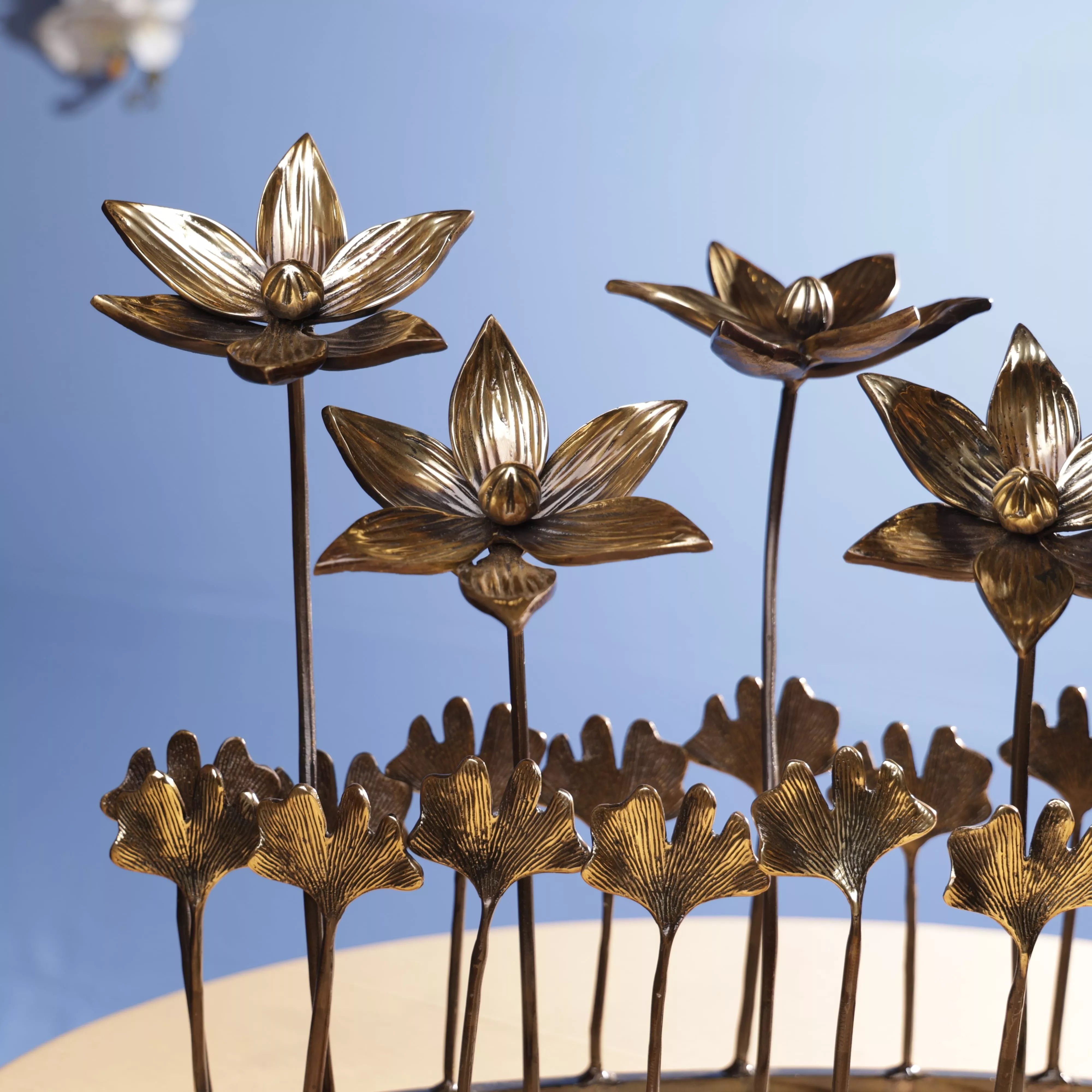 Antique Finish Brass Lotus Flowers Bouqet Oval Table Decor - Image 2