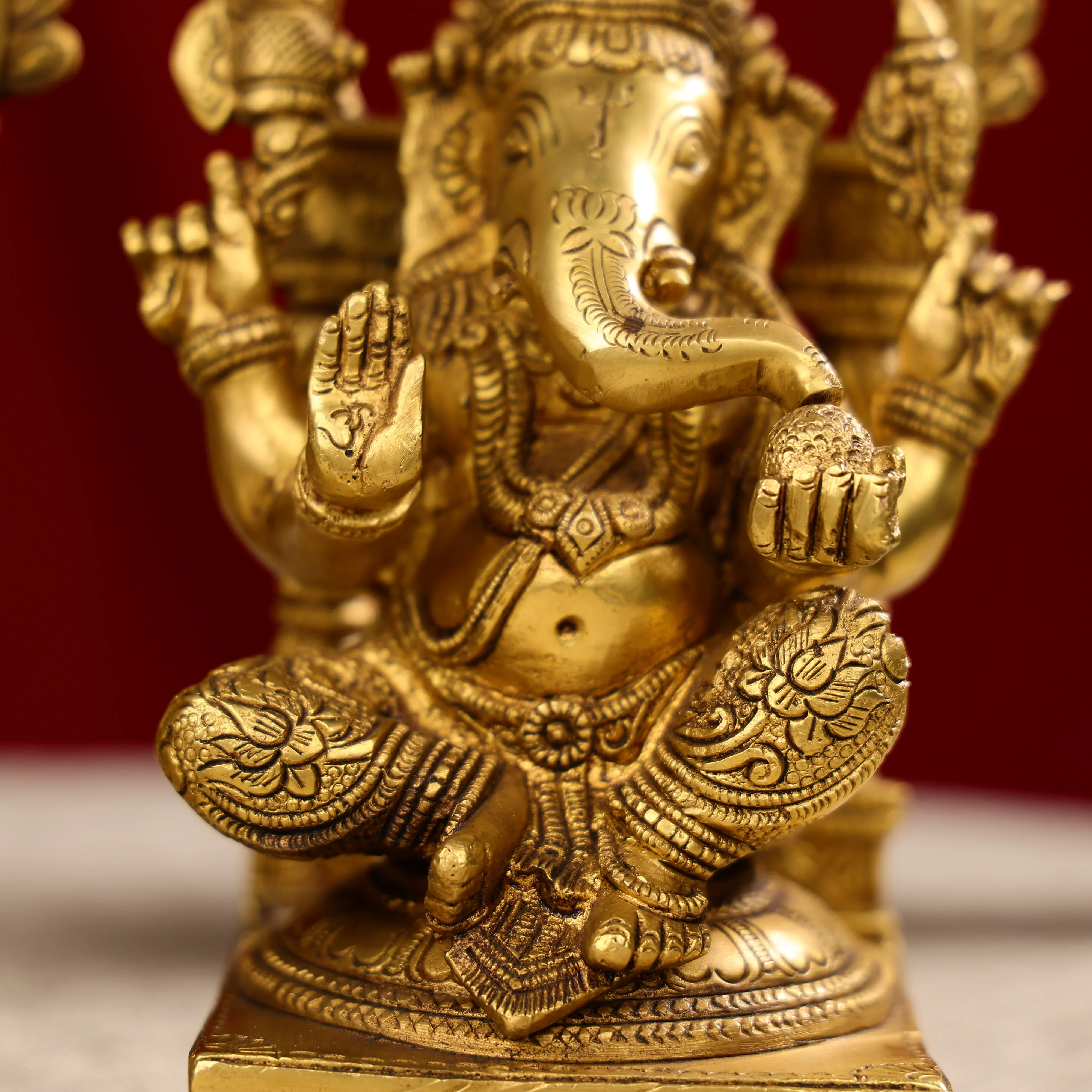 9.25" Super Fine Brass Goddess Laxmi & Lord Ganesh Idols Seated On Throne - Image 5