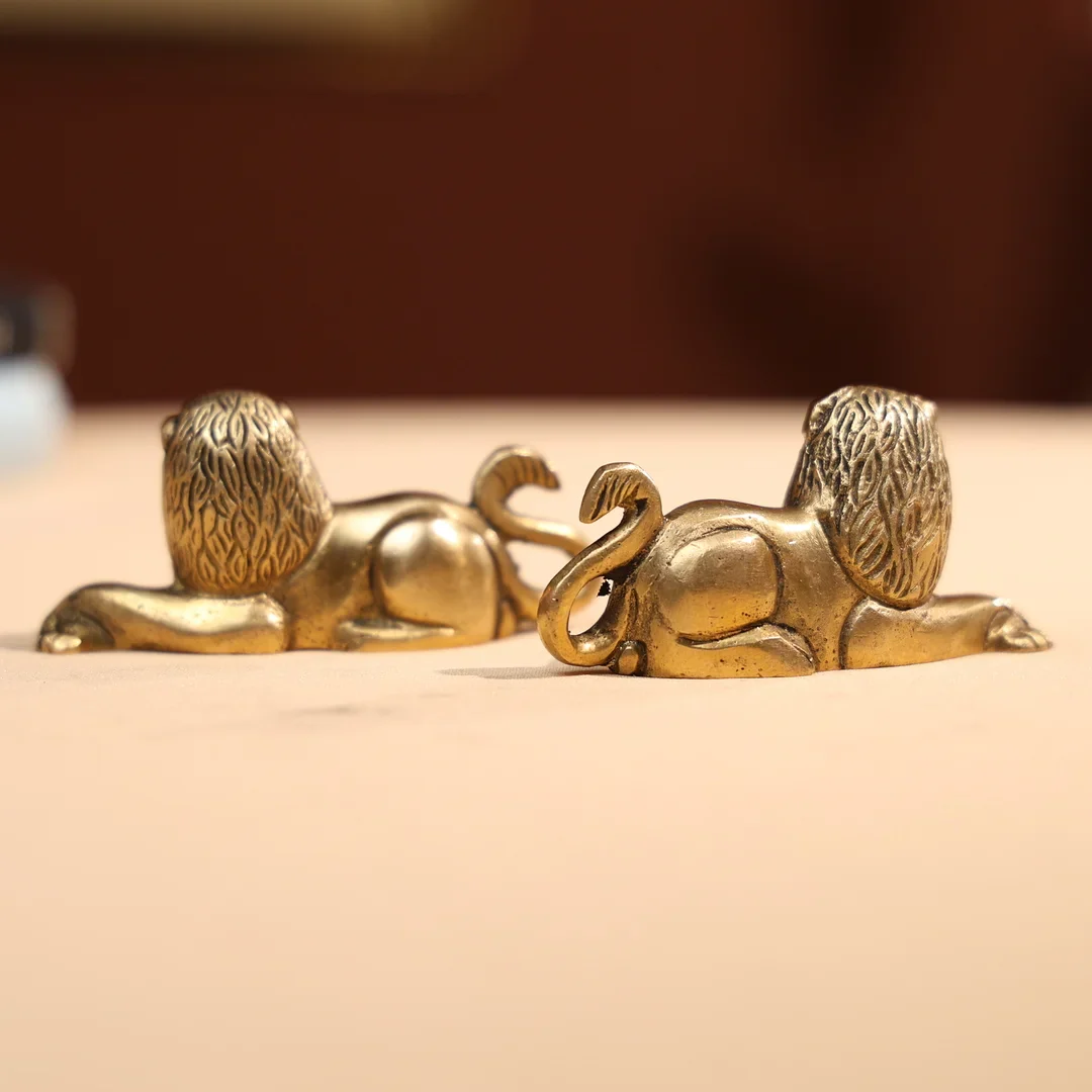 Brass Lion Seated Pair Small - Image 4