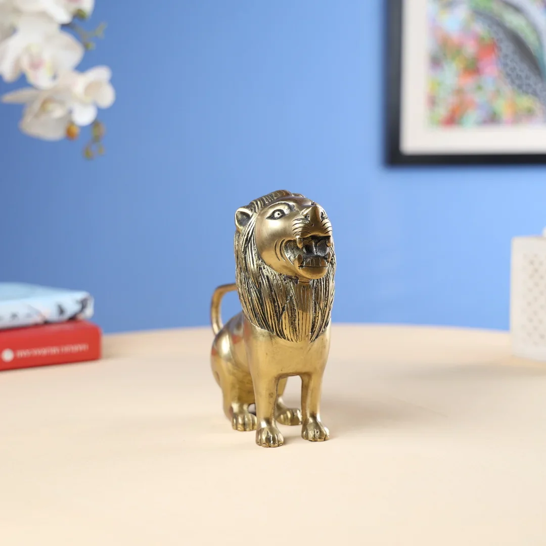 Brass Lion Standing - Image 3