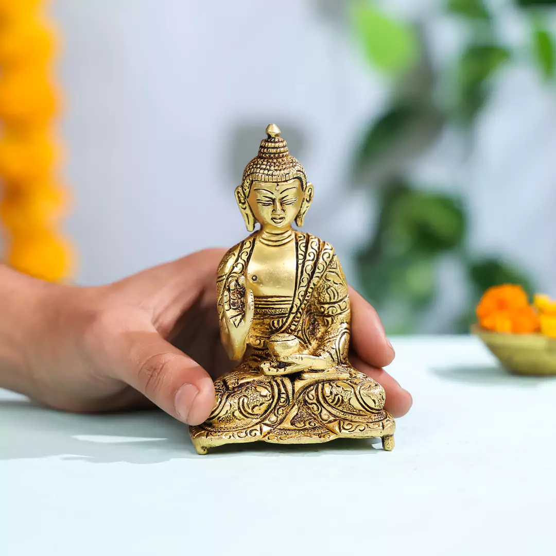 5" Brass Superfine Lord Buddha Seated Idol in Vitarka Mudra - Image 4