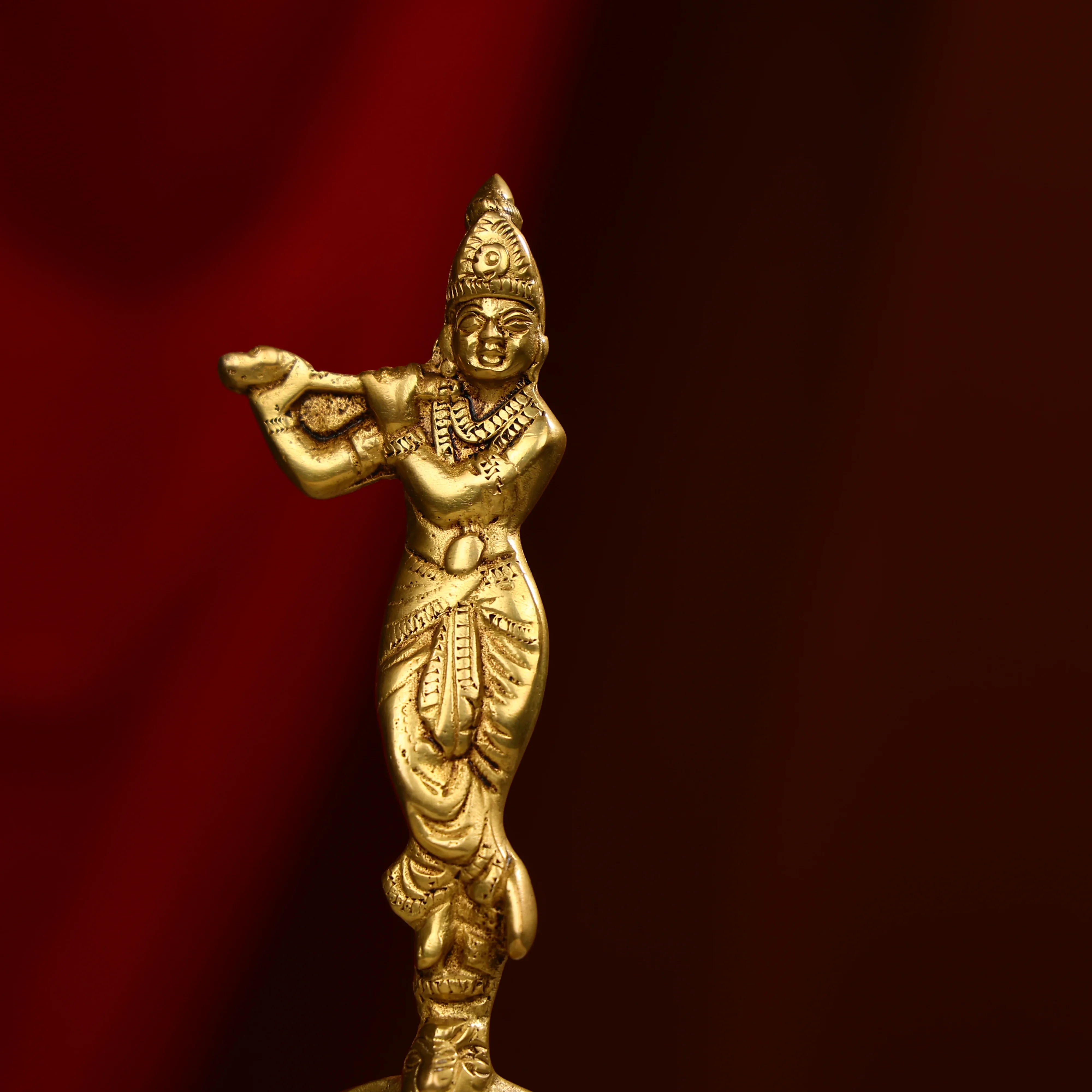 9.5" Brass Lord Krishna Idol Fluting on Sheesh Nag - Image 2