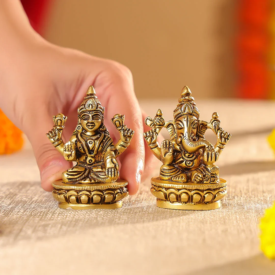 3" Brass Lord Ganesha & Laxmi Seated on Lotus Oval Base Idol Set - Image 7