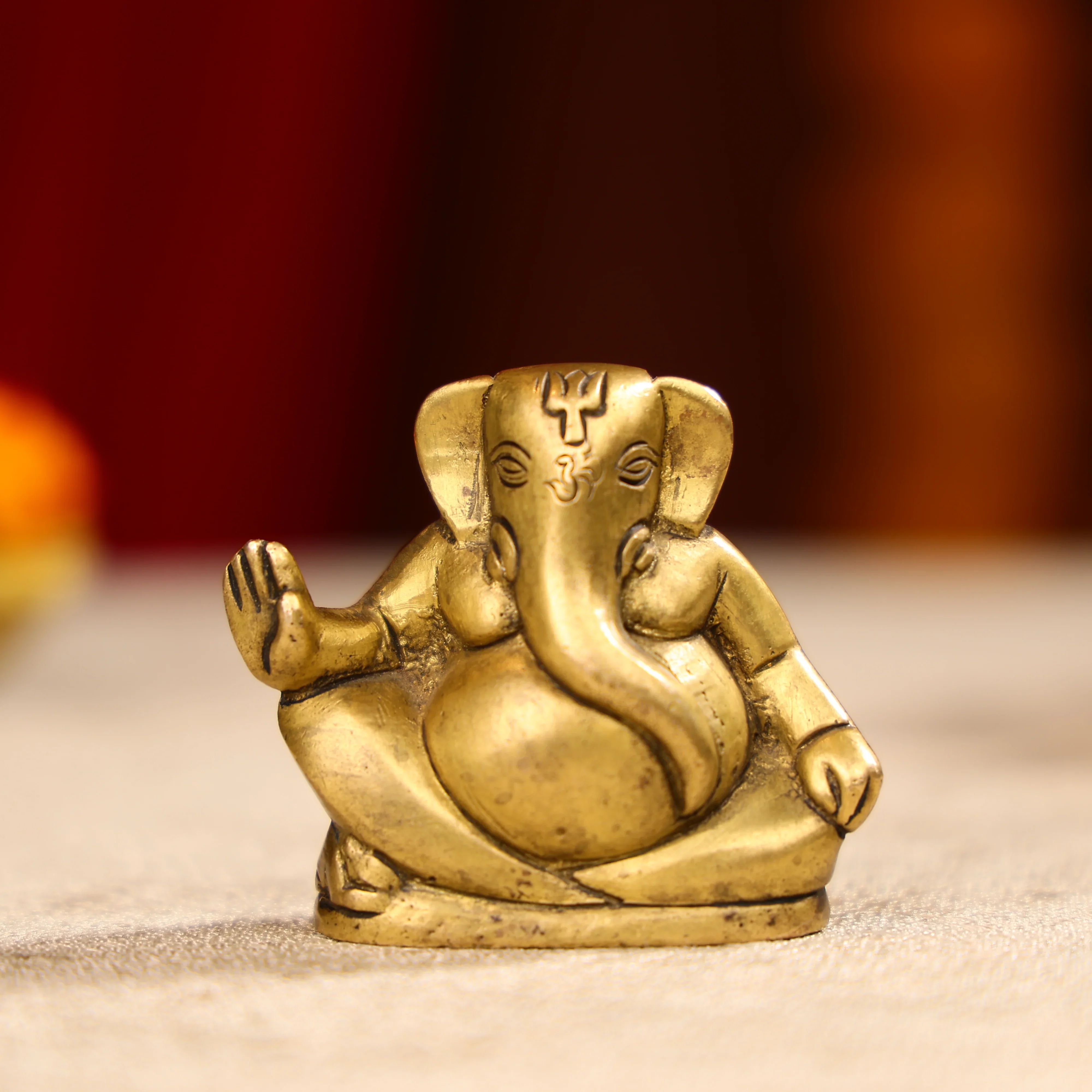2" Brass Modern Lord Ganesha Idol - Image 7