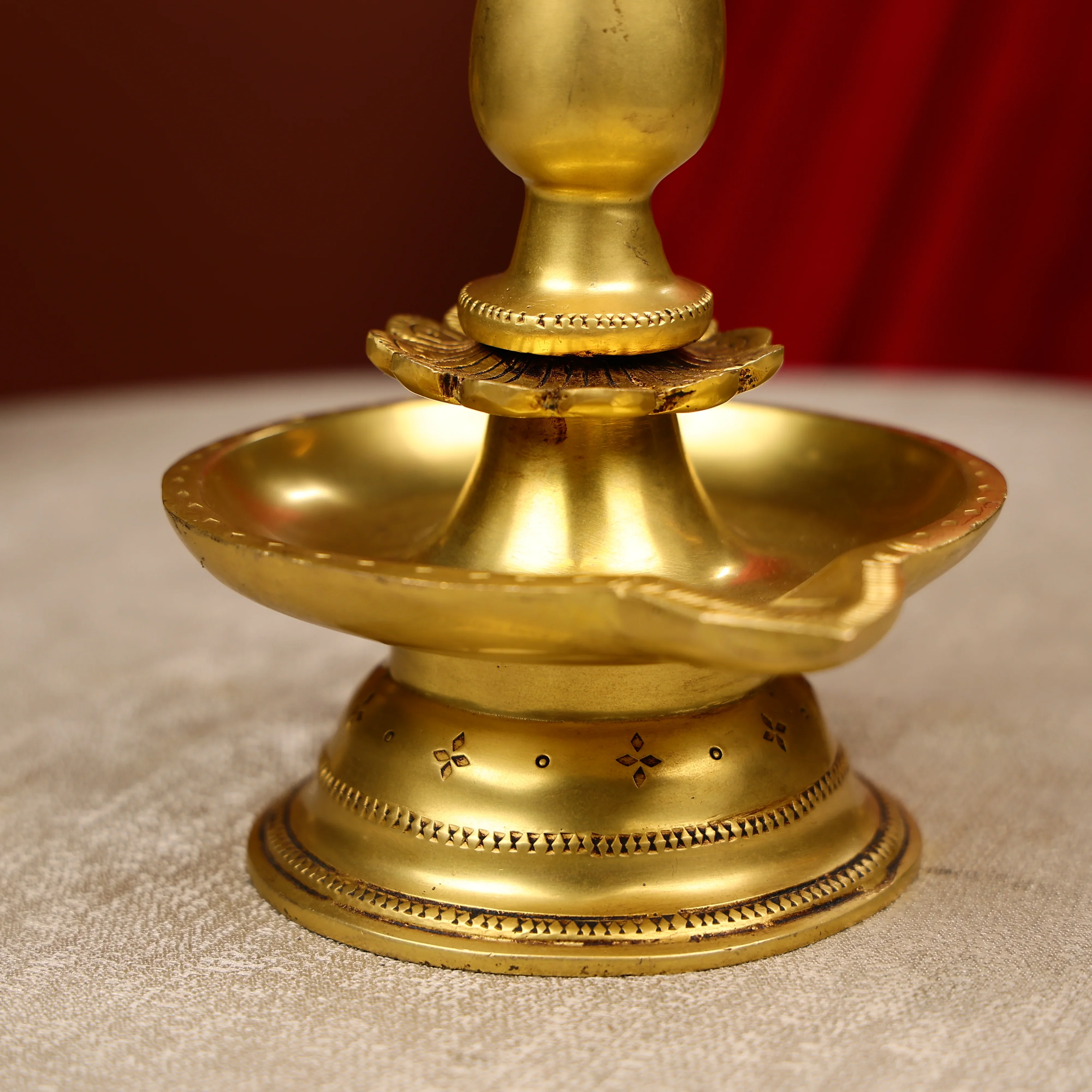 17" Super Fine Brass Multi Level Peacock Diya With 6 Lights - Image 5
