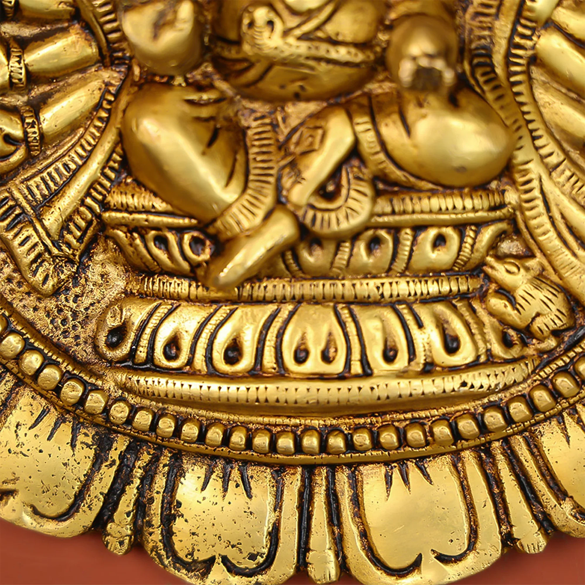 Five-Headed Ganesha Wall Hanging Plate In Brass - Image 4