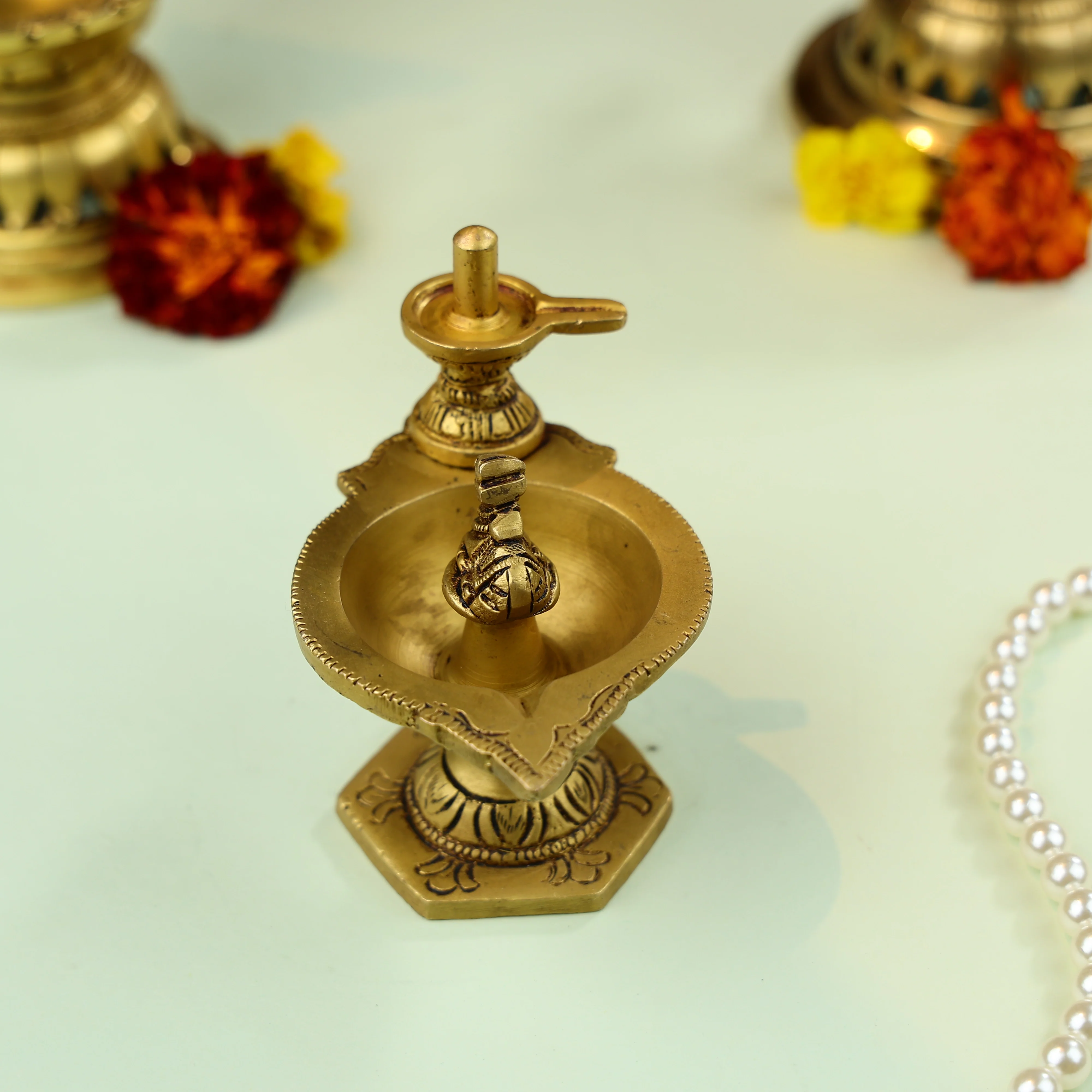 4" Hastha Kalalu Brass Nandi Shivling Diya - Image 2