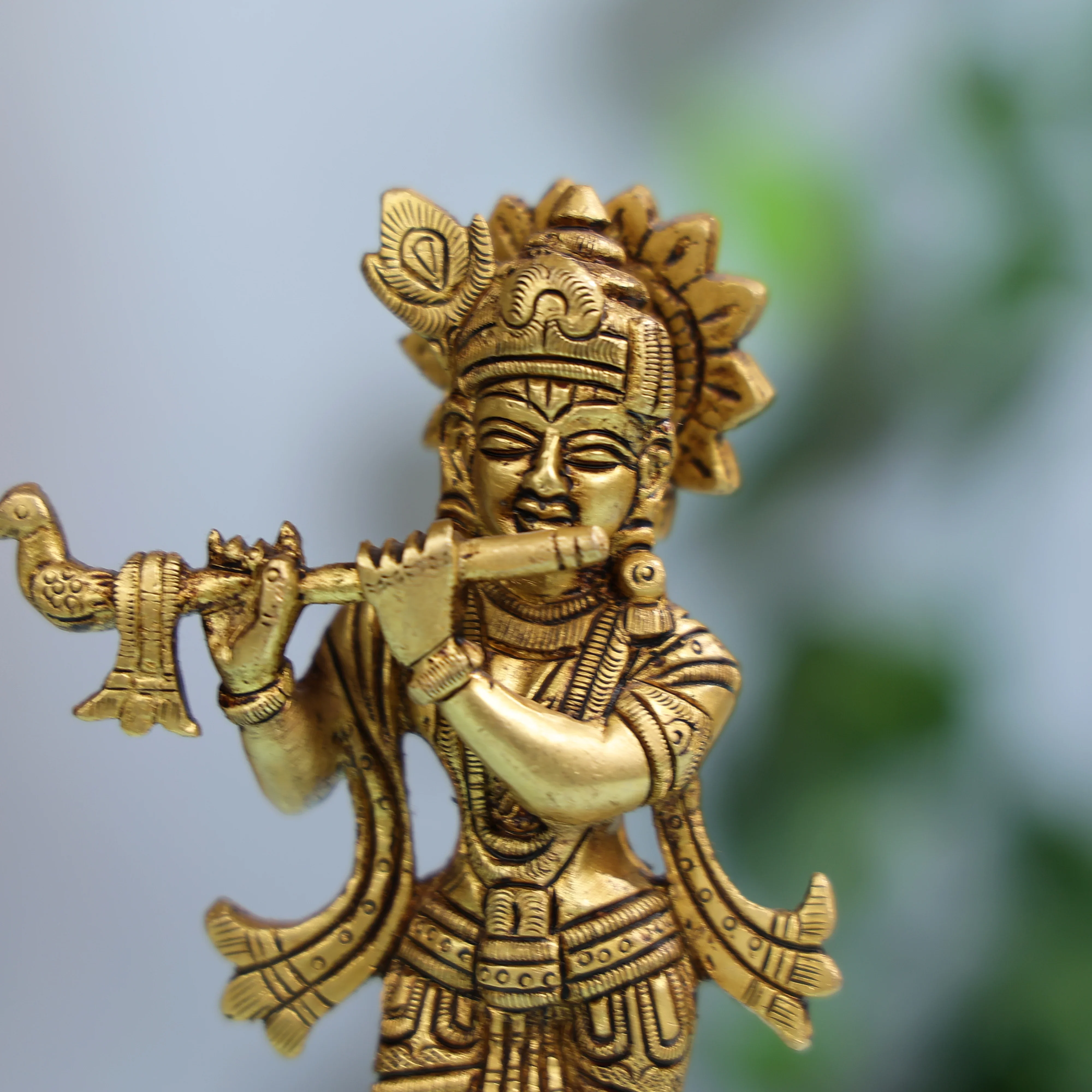 Intricately Designed Brass Krishna Idol With Flute For Spiritual Decor - Image 3