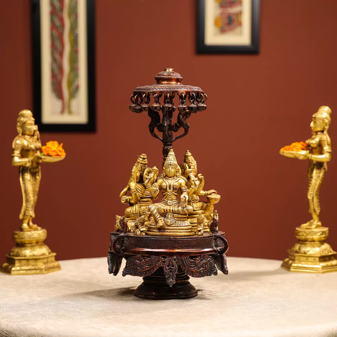 Revolving Three-Sided Idol Of Goddess Lakshmi, Goddess Saraswati And Lord Ganesh - Image 3