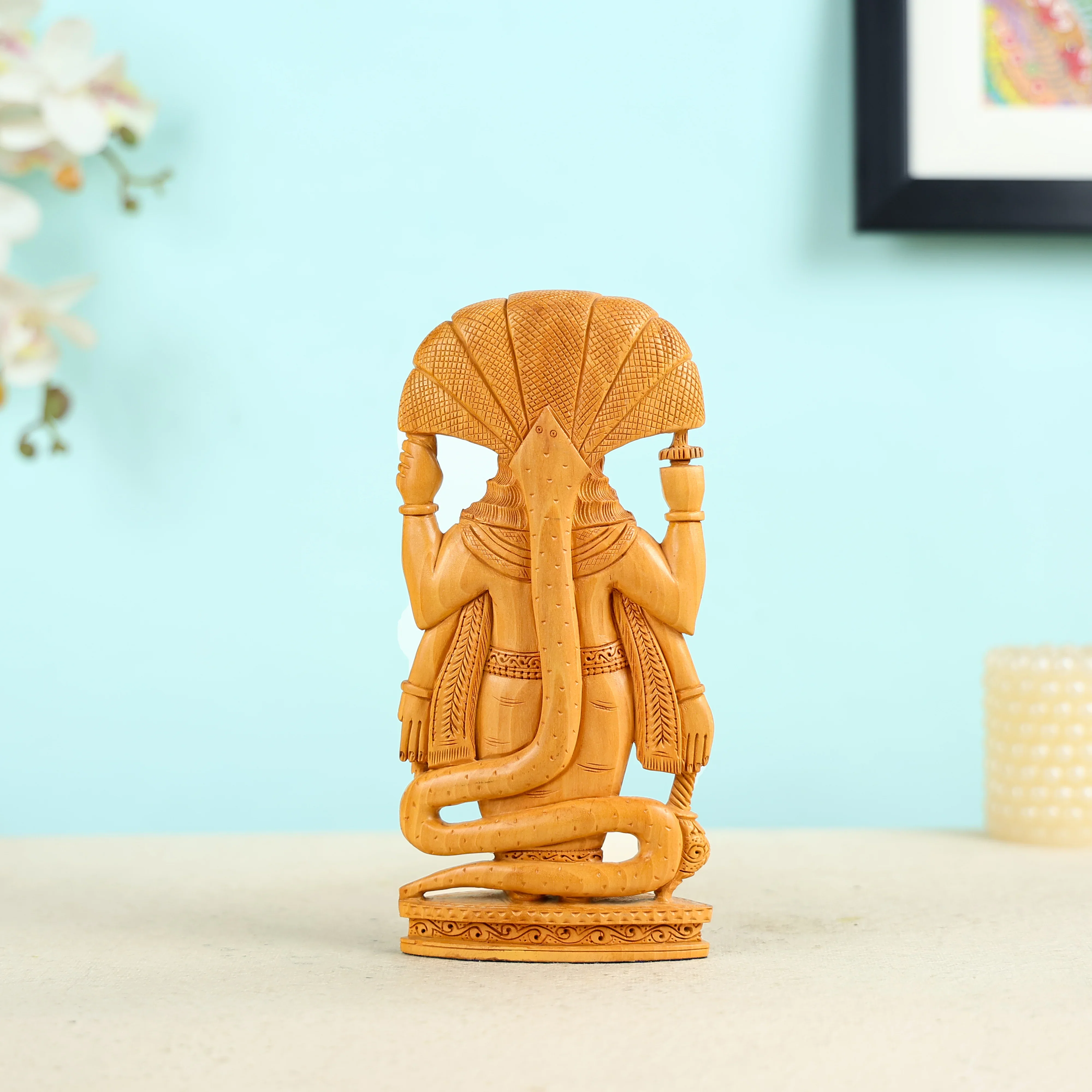 Kadam Wood Hand Carved Lord Vishnu Statue - Image 4